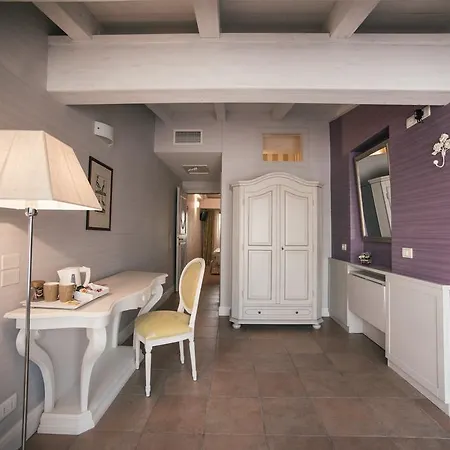 Bed & Breakfast Le Batesine 3*