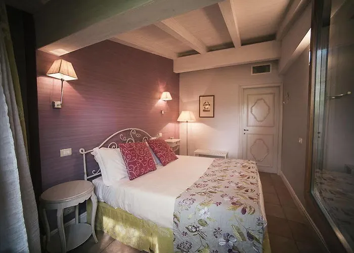 Le Batesine Bed & Breakfast